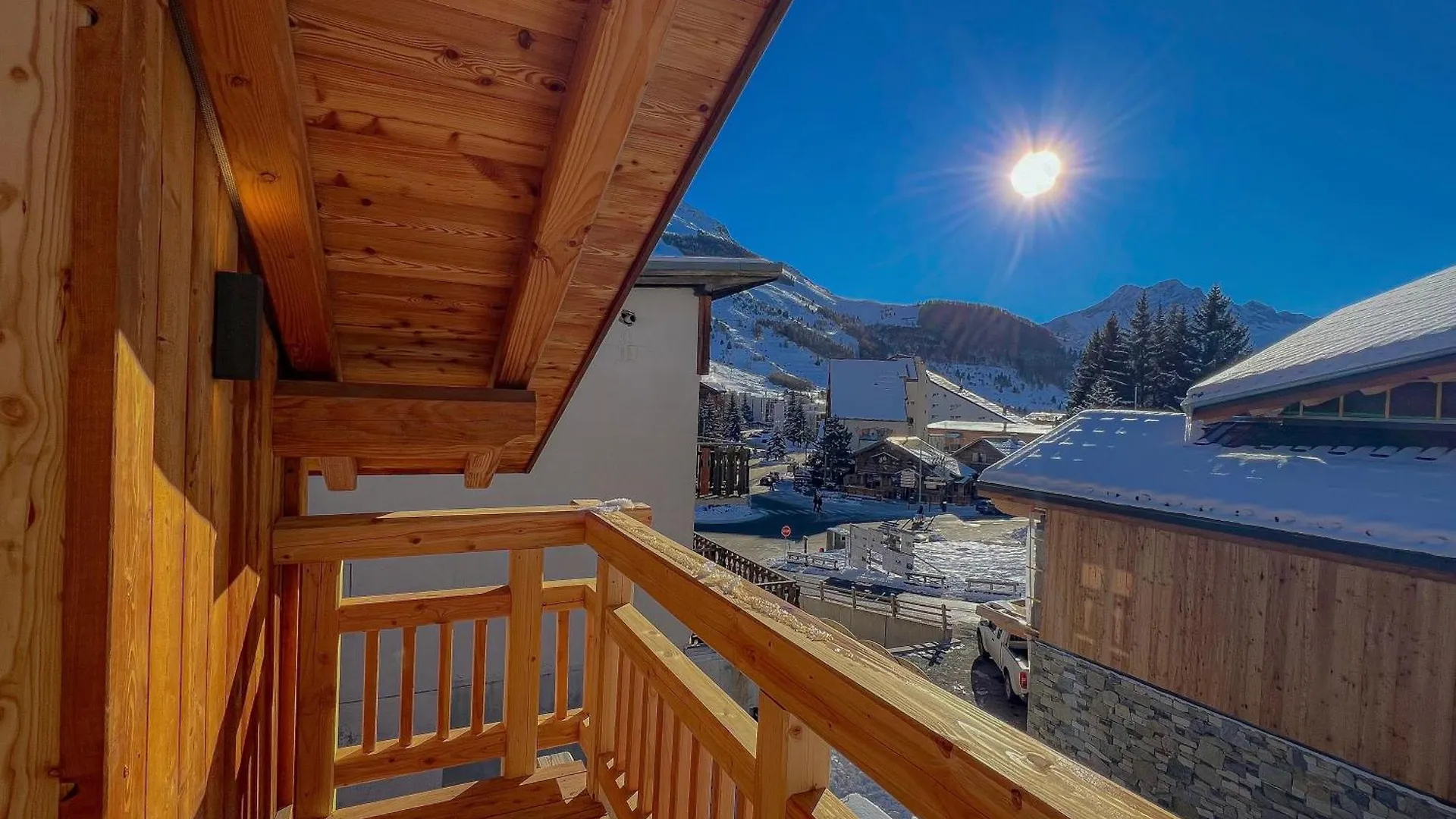 Chalet Loune لو دوز آلب