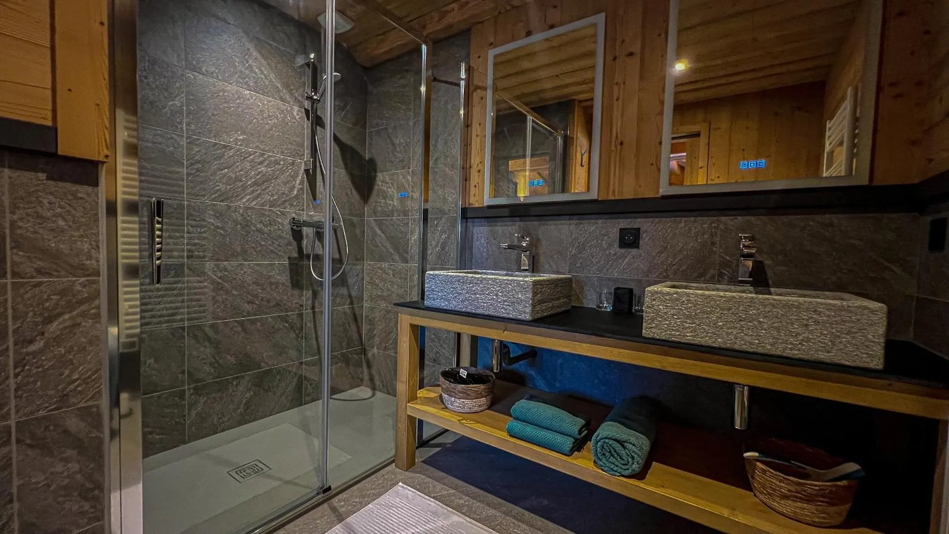Chalet Loune لو دوز آلب