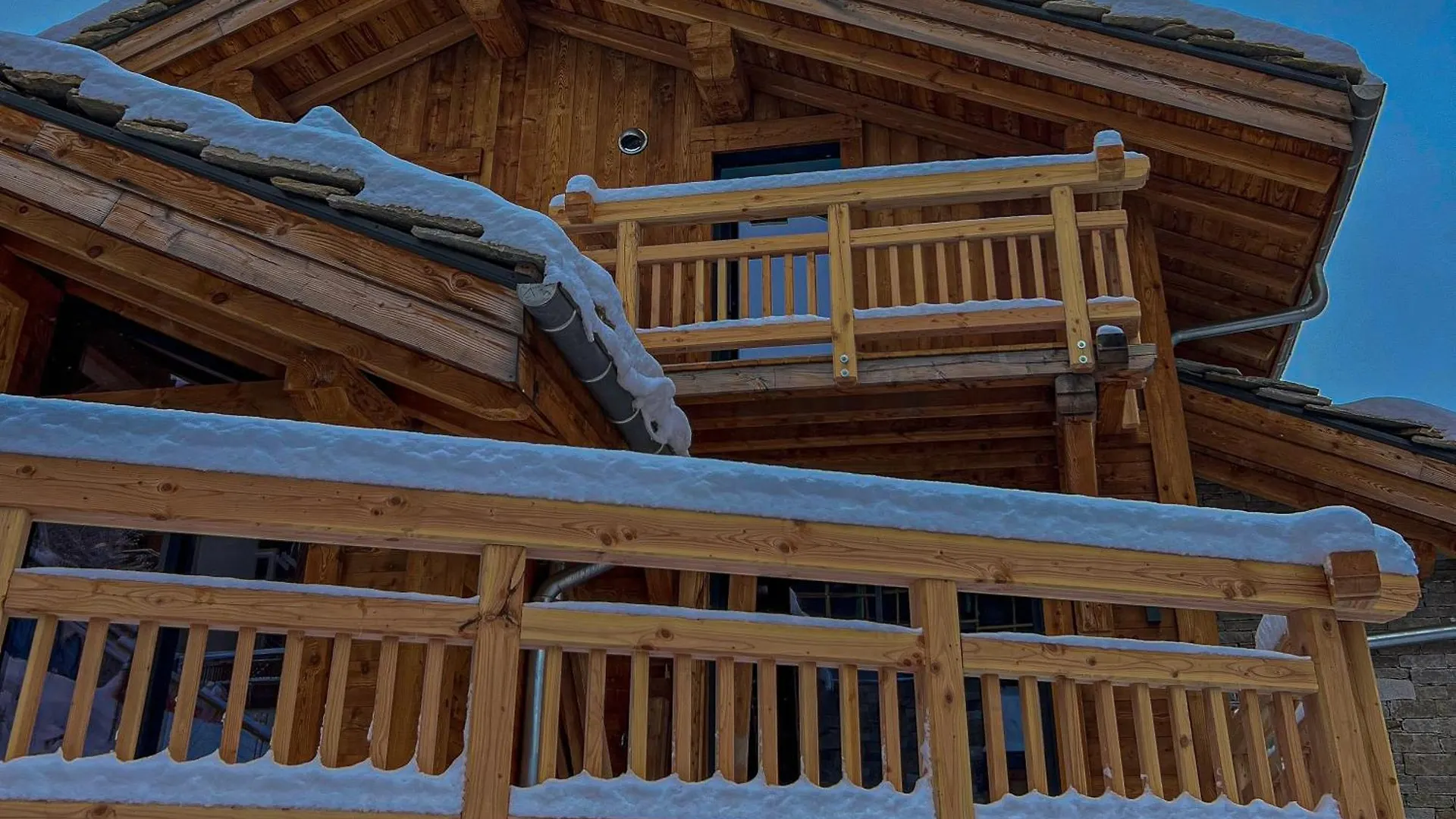 Chalet Loune لو دوز آلب